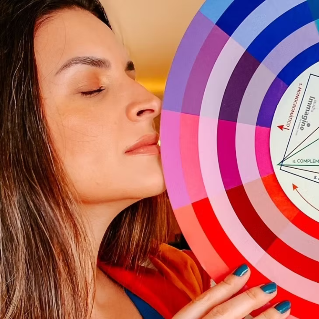 Marcella Barros em atendimento de imagem